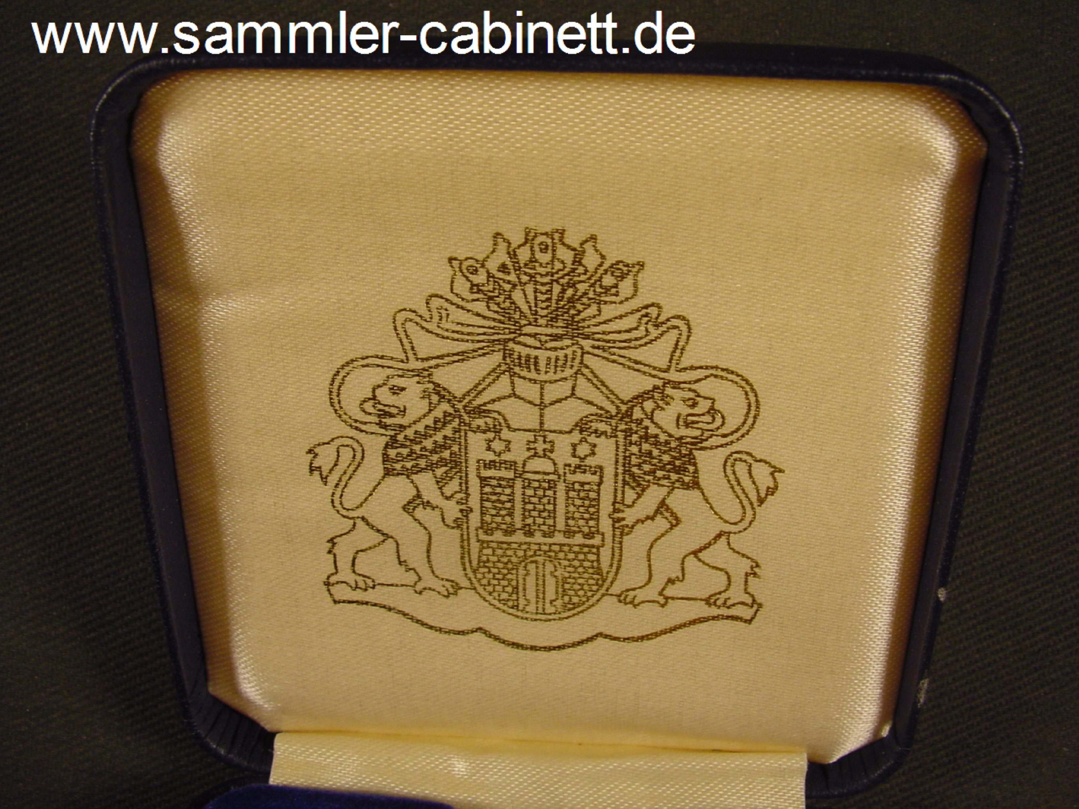 Ehrenmedaille des Hamburger Senats zum 90. Geburtstag -...