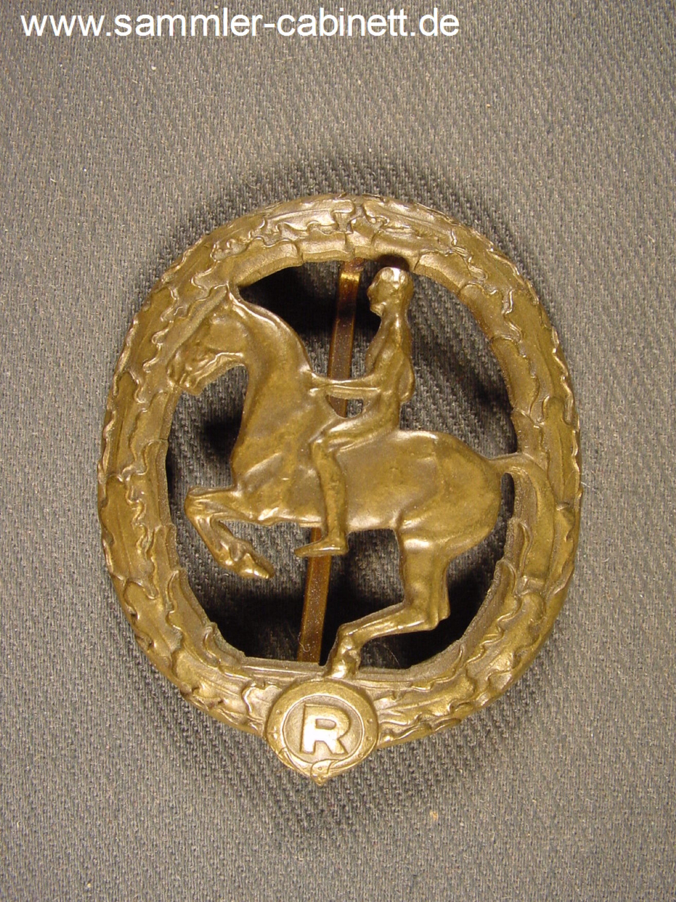 Deutsches Reiterabzeichen - in Bronze - bronziert, an...