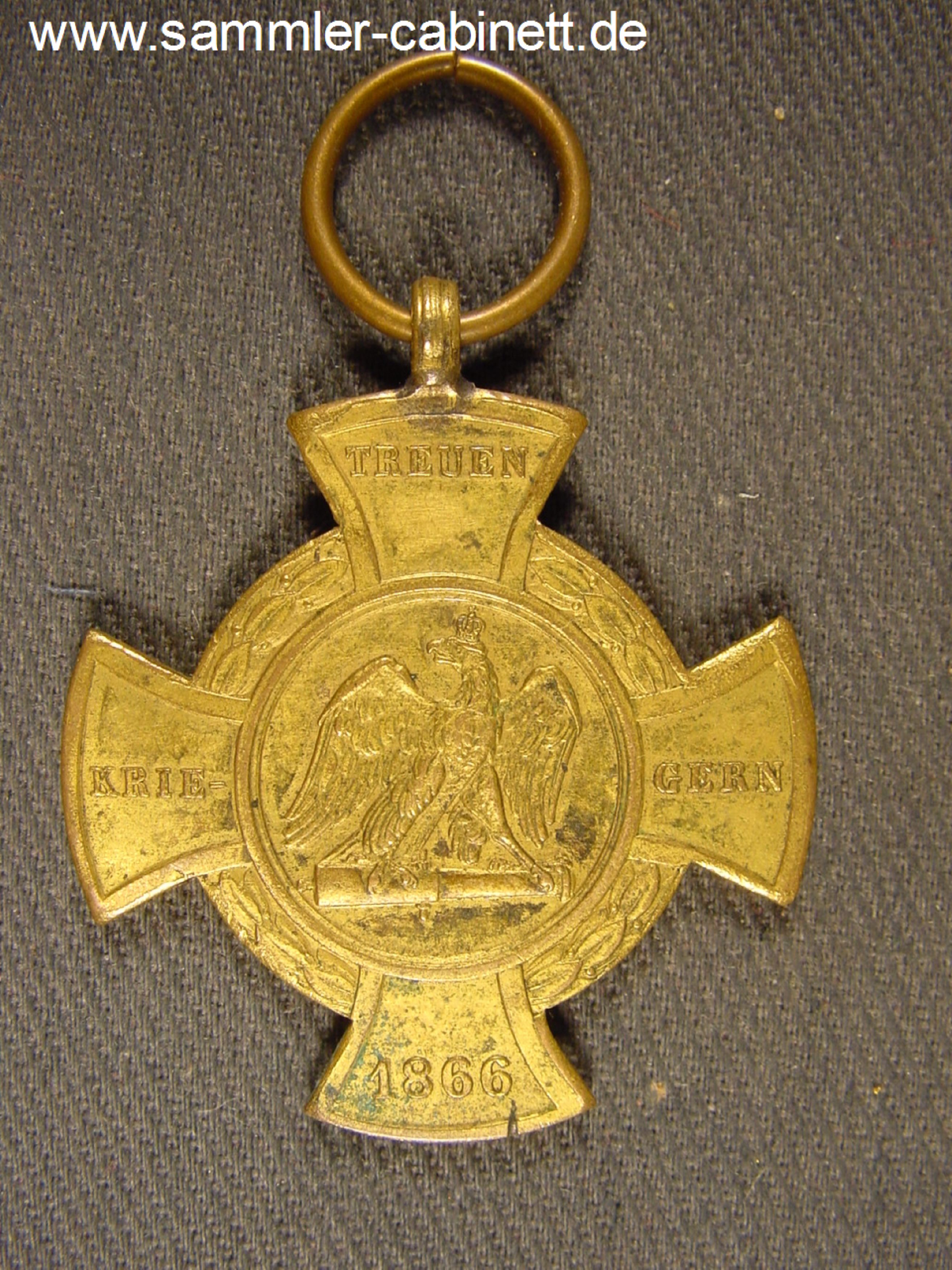 Kriegskreuz 1866  - Treuen Kriegern - Bronze am neueren...